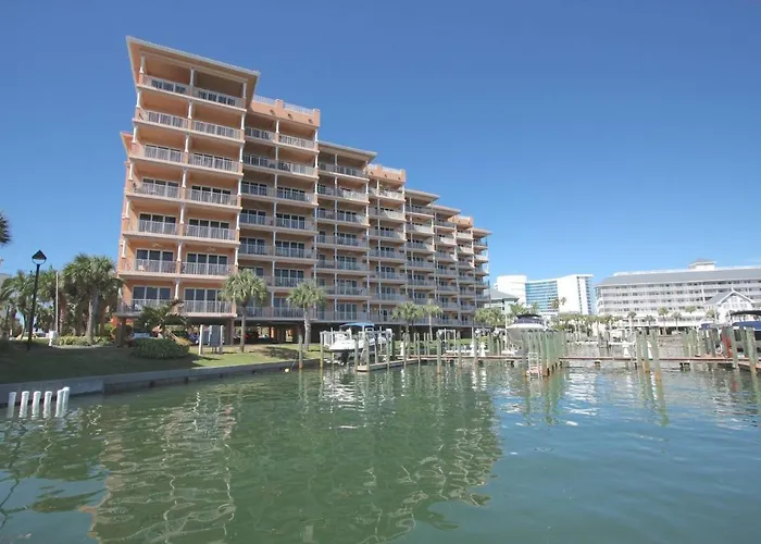 206 Harborview Grande Clearwater Beach